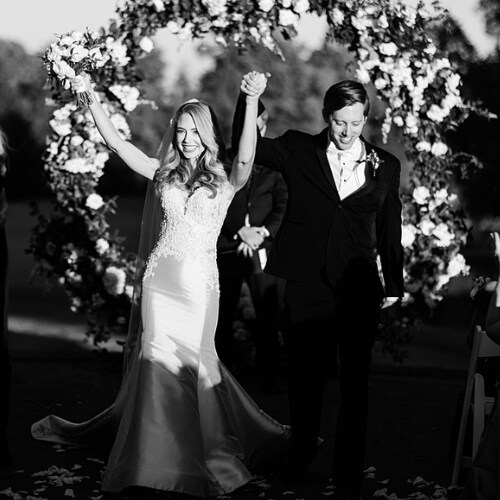 Wedding arch flowers